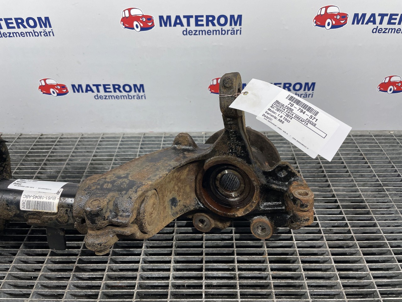 FUZETA FATA DREAPTA FORD FOCUS FOCUS 1.6 TDCI - (2011 2014)