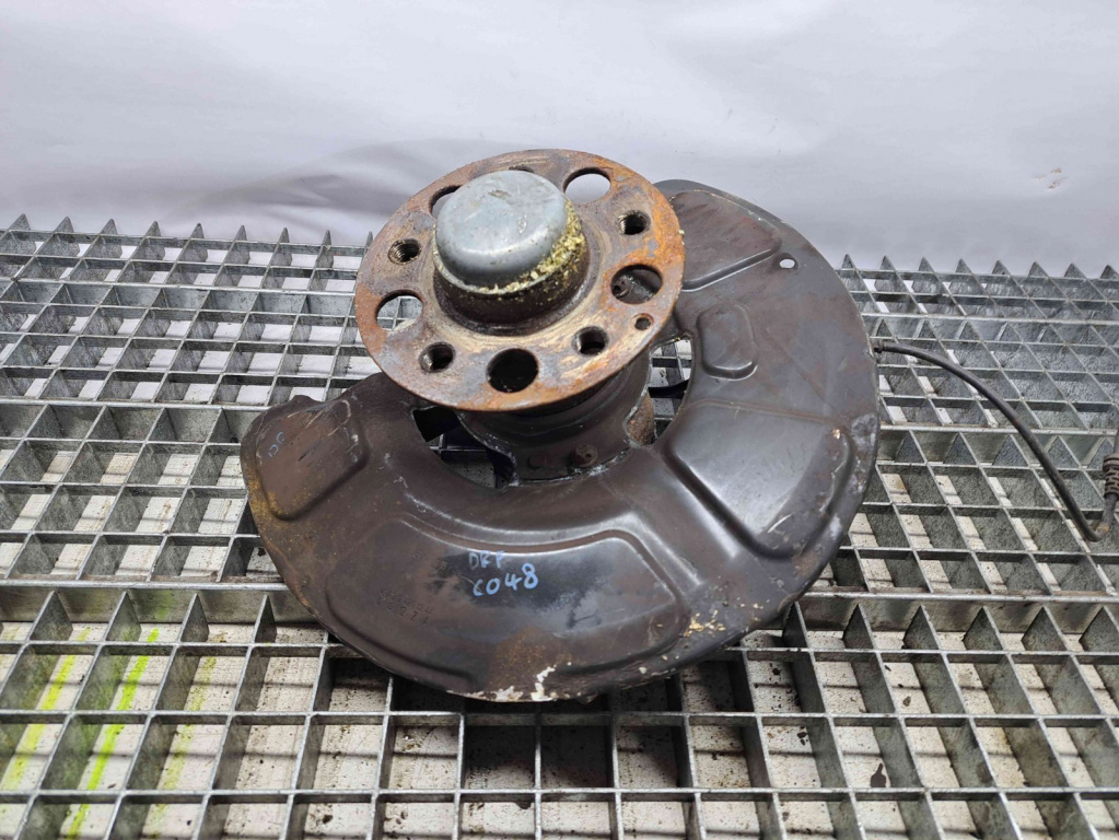 Fuzeta fata dreapta Mercedes Clasa E (W212) [Fabr 2009-2016] A2124201244 2.2 651924 2.2 651924 143KW / 194CP