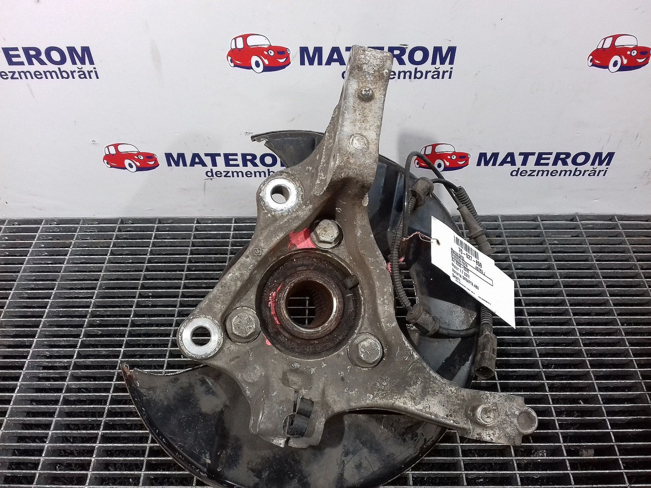FUZETA FATA DREAPTA OPEL ASTRA J 1.7 CDTI - (2009 2012)