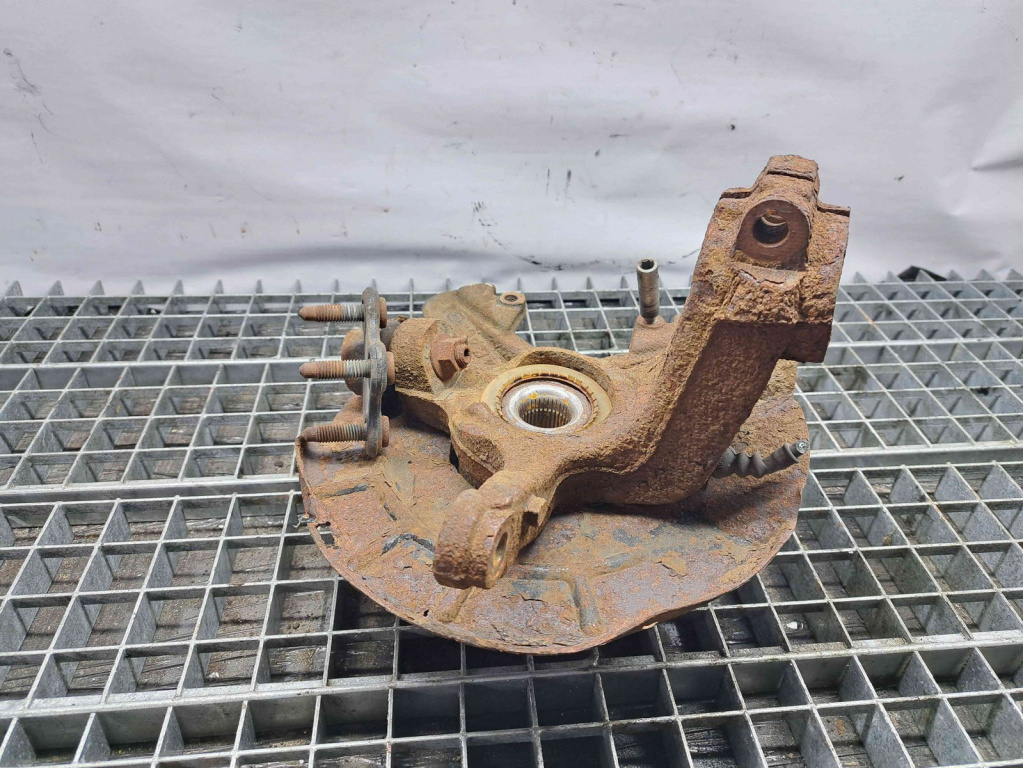Fuzeta fata dreapta Seat Ibiza 5 Sportcoupe (6J1) [Fabr 2008-2017] OEM 1.4 Benz CGGB 1.4 Benz CGGB 63KW / 85CP