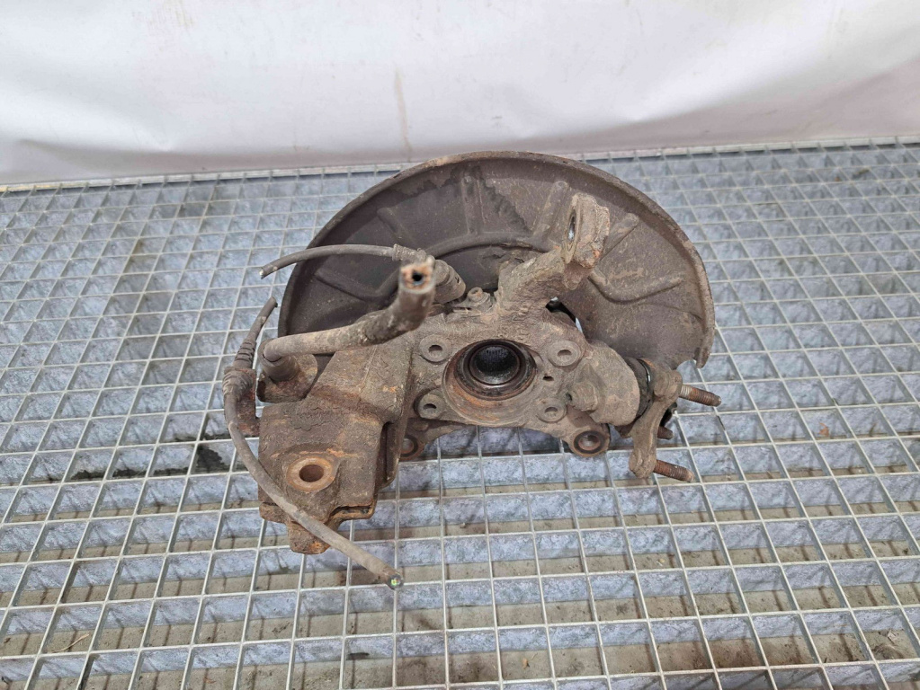 Fuzeta fata dreapta Volkswagen Touran (1T1, 1T2) [Fabr 2003-2010] OEM 1.9 TDI BXE 1.9 TDI BXE 77KW / 105CP