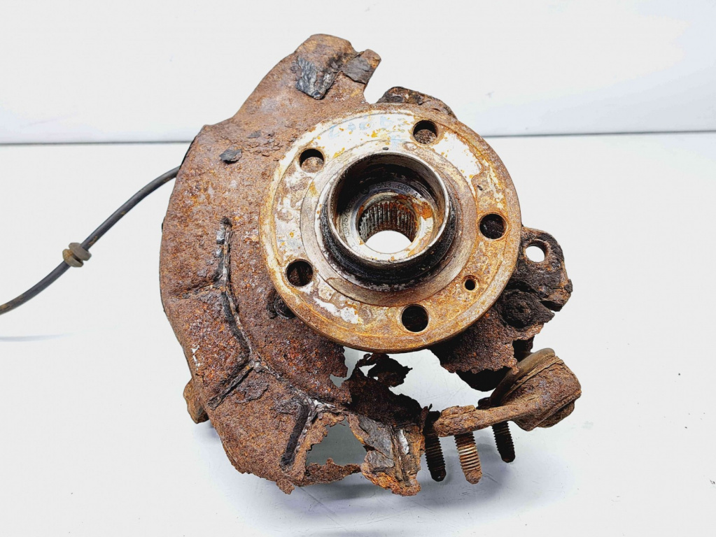 Fuzeta fata dreapta Volkswagen Touran (1T3) [Fabr 2010-2015] OEM 2.0 TDI CFHC 2.0 TDI CFHC 103KW / 140CP