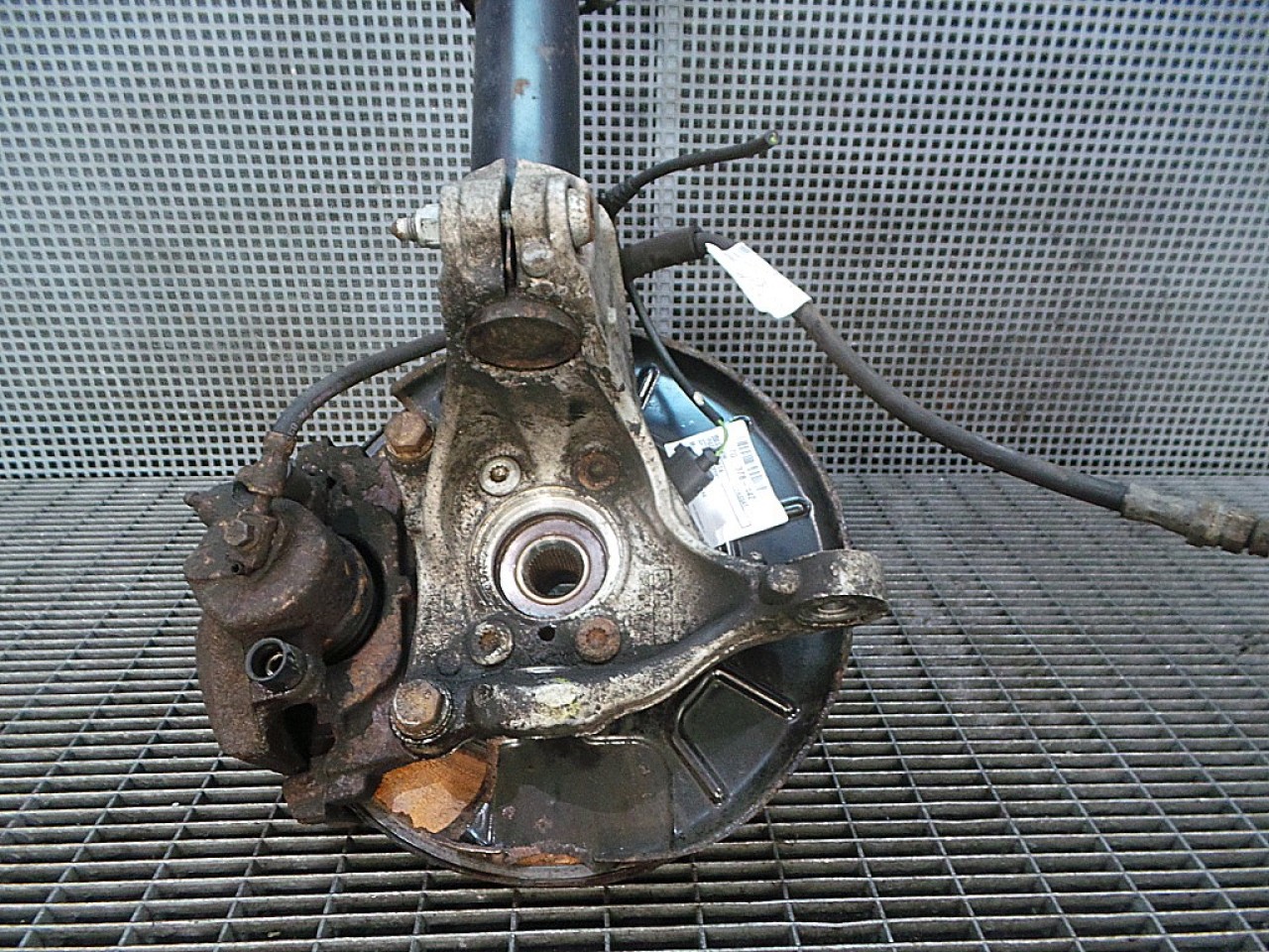 FUZETA FATA DREAPTA VW PASSAT 1.9 TDI - (2005 2010)