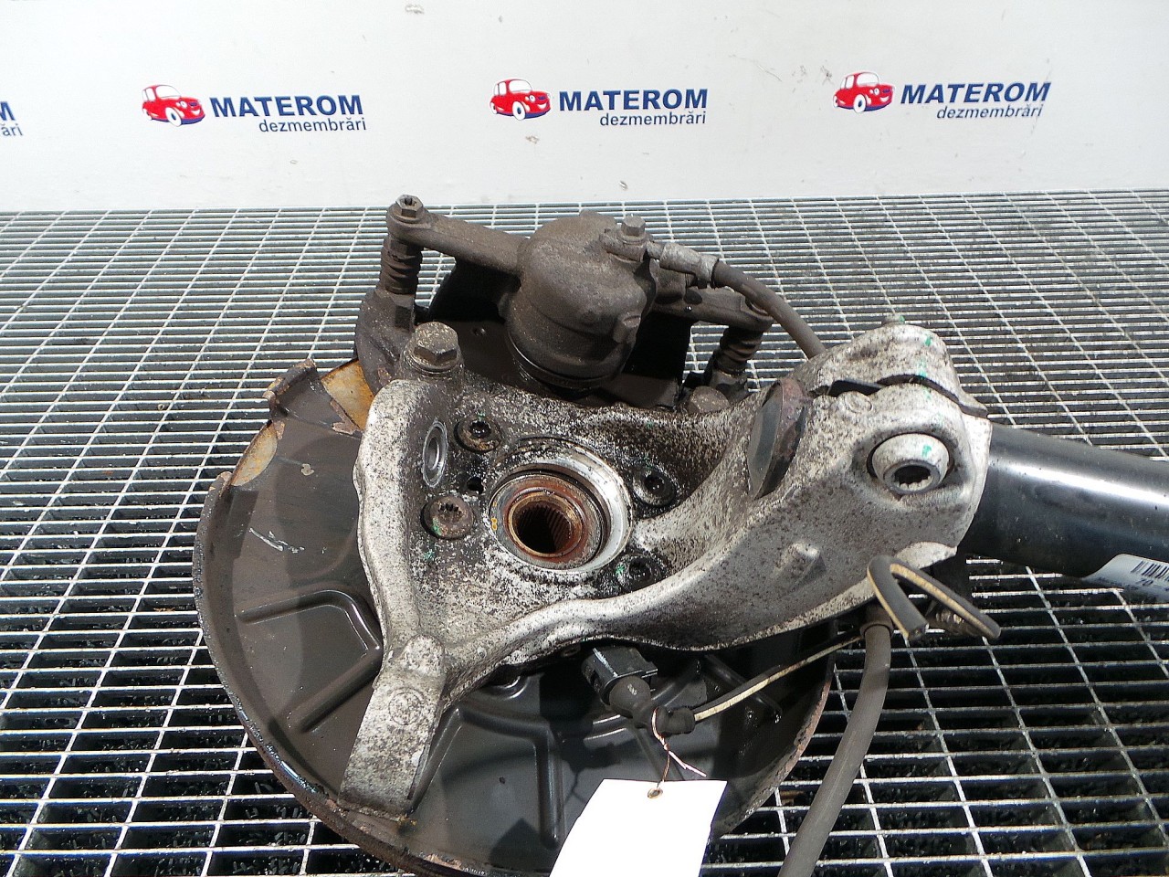 FUZETA FATA DREAPTA VW SHARAN 2.0 TDI - (2010 2015)