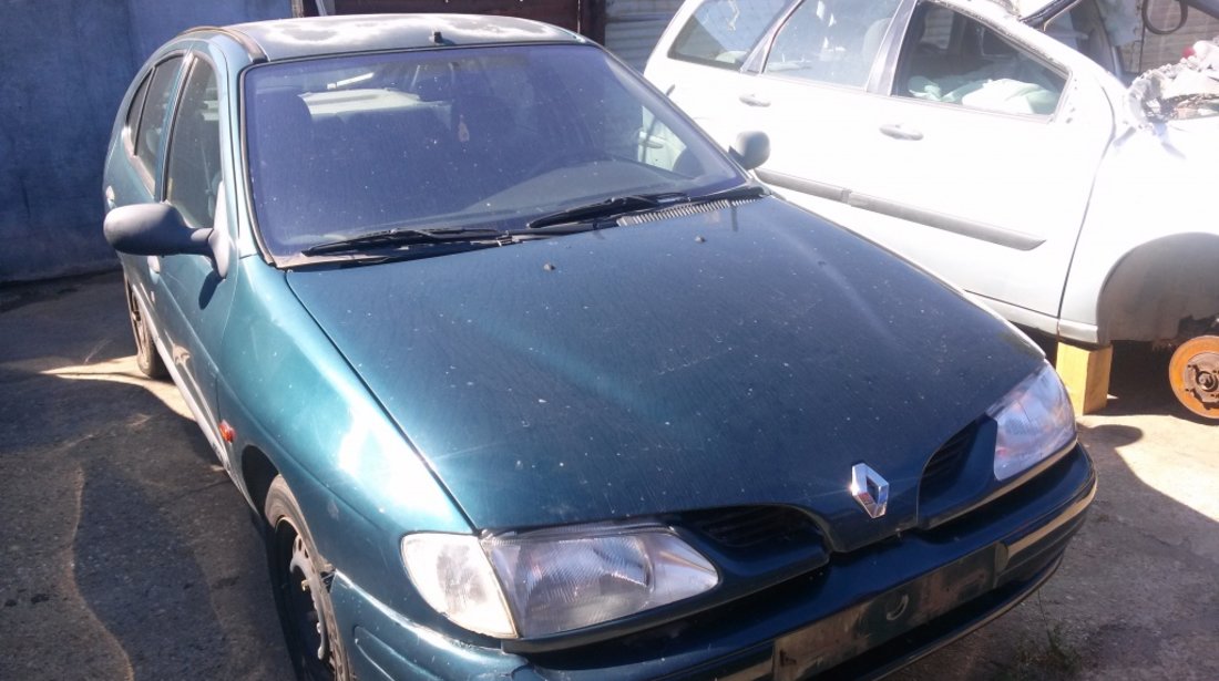 Fuzeta Fata Renault Megane 1 din 2000