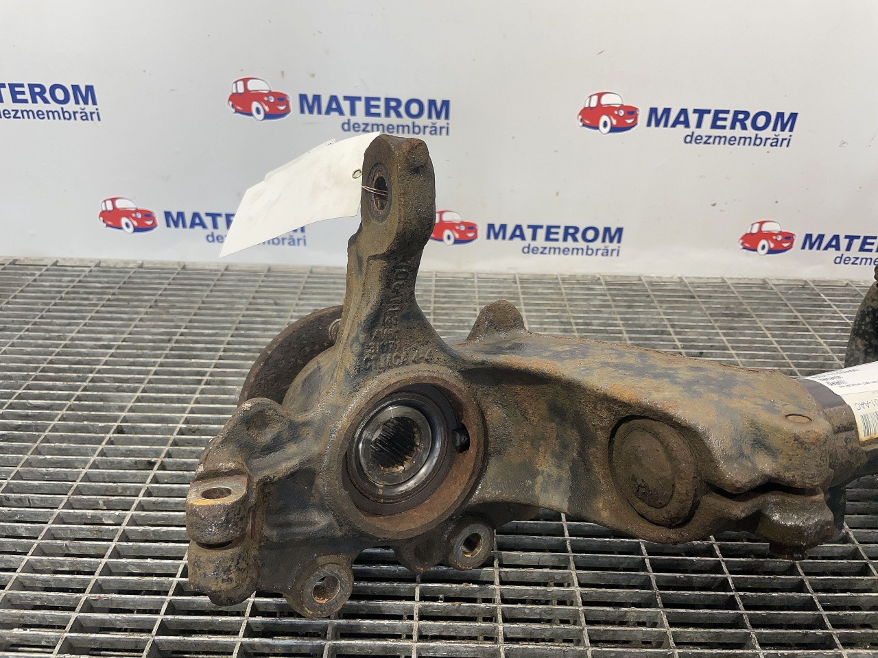 FUZETA FATA STANGA FORD FOCUS 1.0 ECOBOOST - (2011 2014)