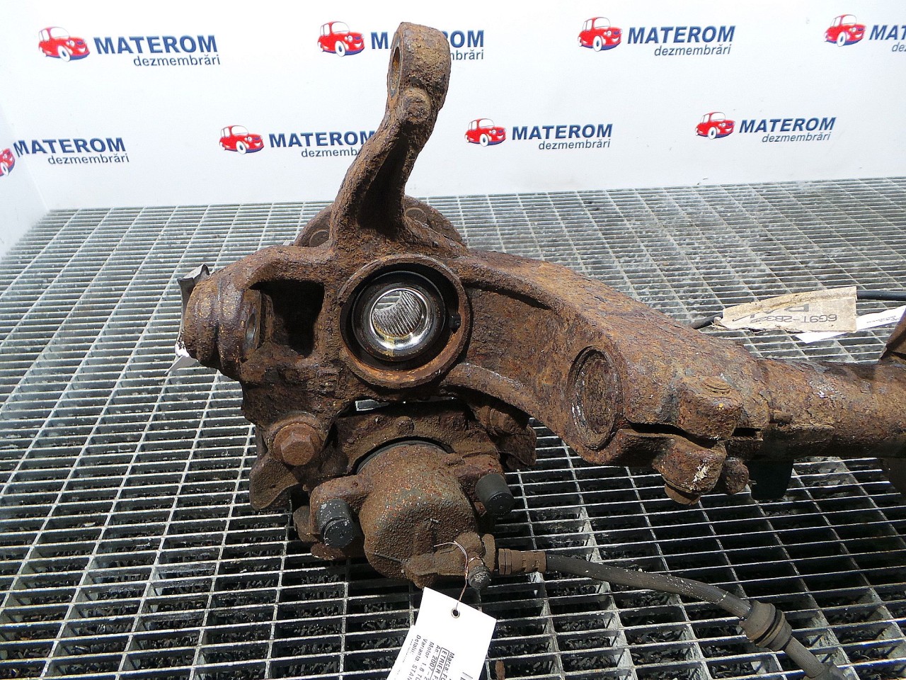 FUZETA FATA STANGA FORD MONDEO 1.8 TDCI - (2007 2014)