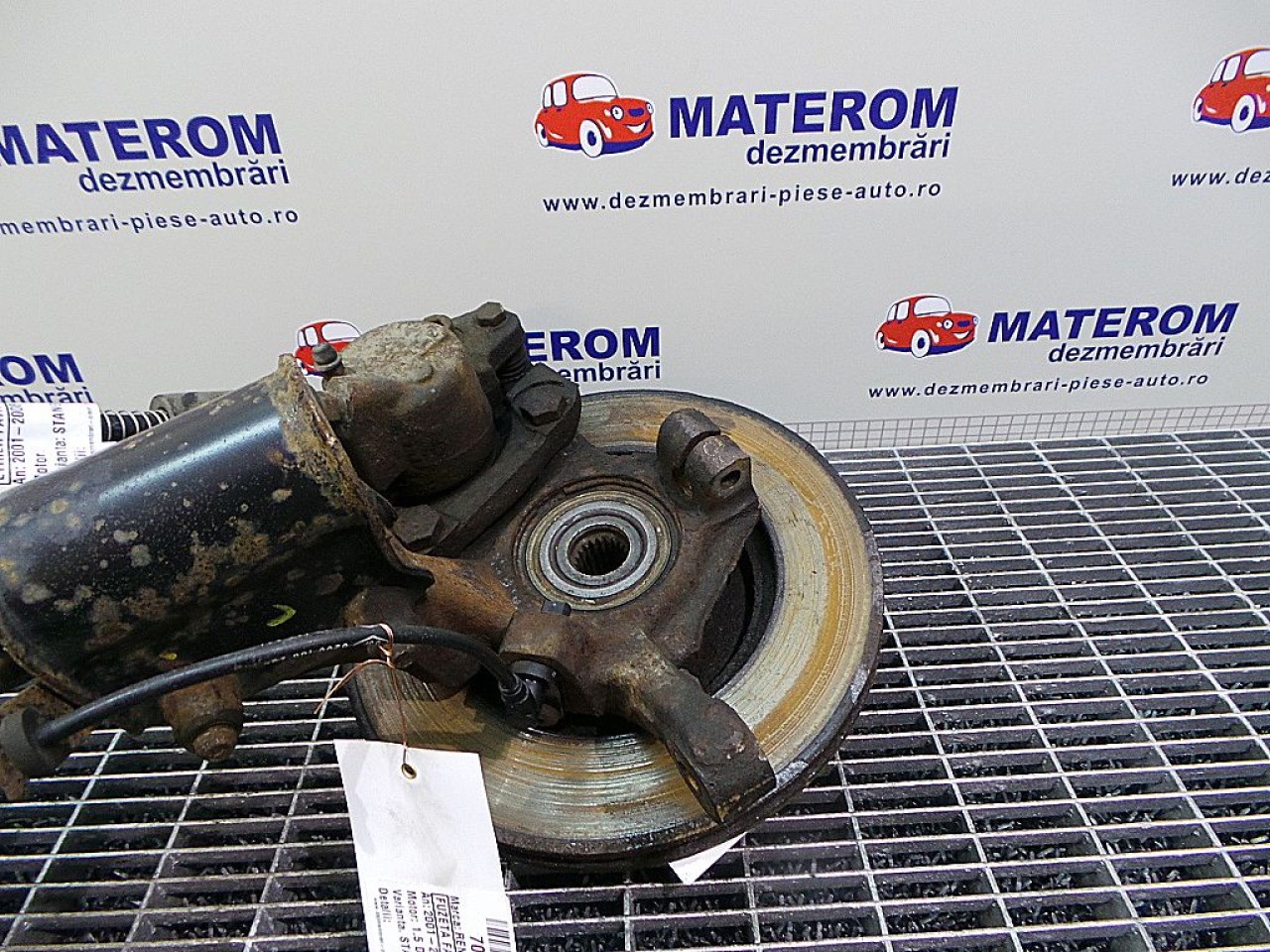FUZETA FATA STANGA RENAULT CLIO 1.5 DCI - (2001 2008)