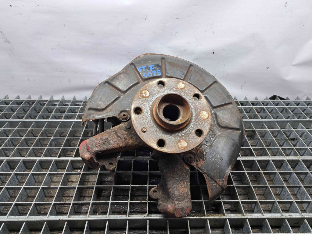 Fuzeta fata stanga Skoda Octavia 2 Combi (1Z5) [Fabr 2004-2013] OEM 1.6 TDI CAYC 1.7 TDI CAYC 77KW / 105CP