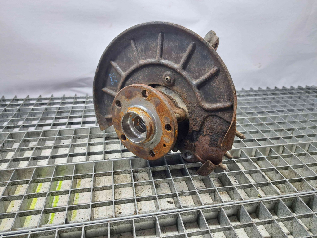 Fuzeta fata stanga Volkswagen Caddy 3 (2KA, 2KH) [Fabr 2004-2009] OEM 2.0 TDI BDJ 2.0 TDI BDJ 51KW / 70CP