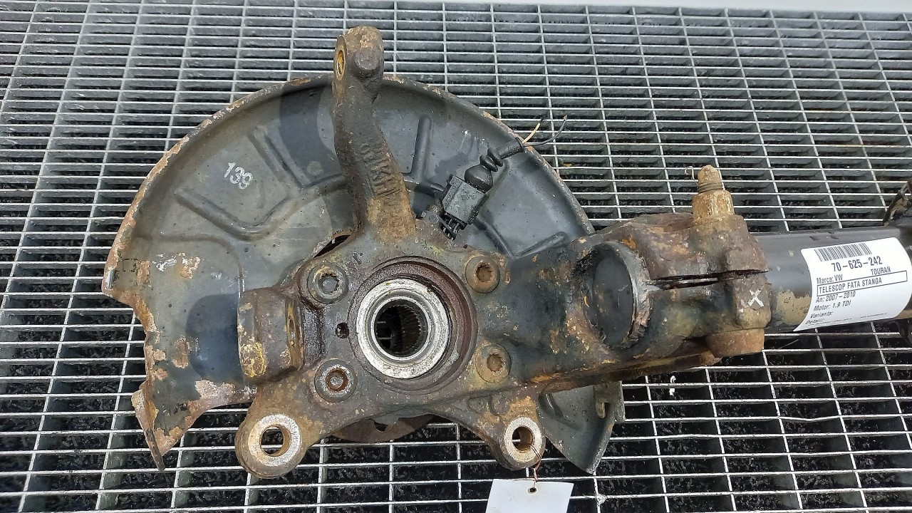 FUZETA FATA STANGA VW TOURAN 1.9 TDI - (2007 2010)