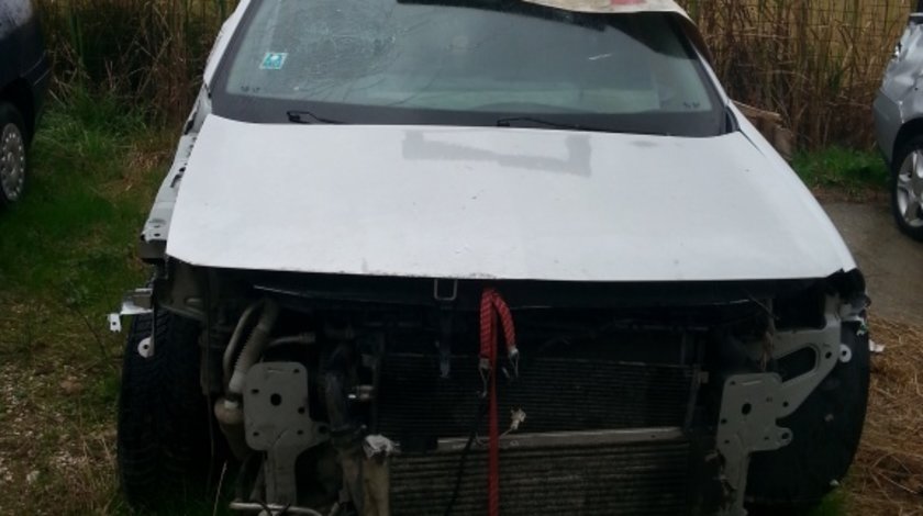 Fuzeta renault meganeII 1.9d, 120cp, 2004
