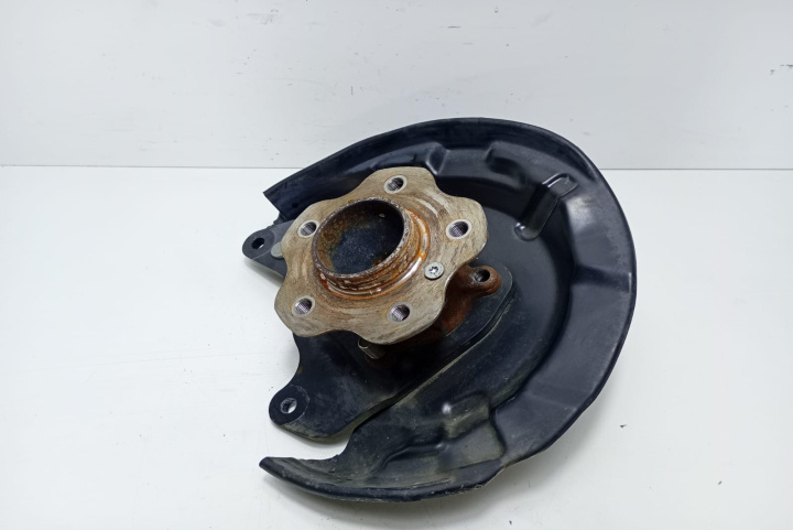 Fuzeta / rulment dreapta spate Nissan Qashqai 2 J11 [2013 - 2020]