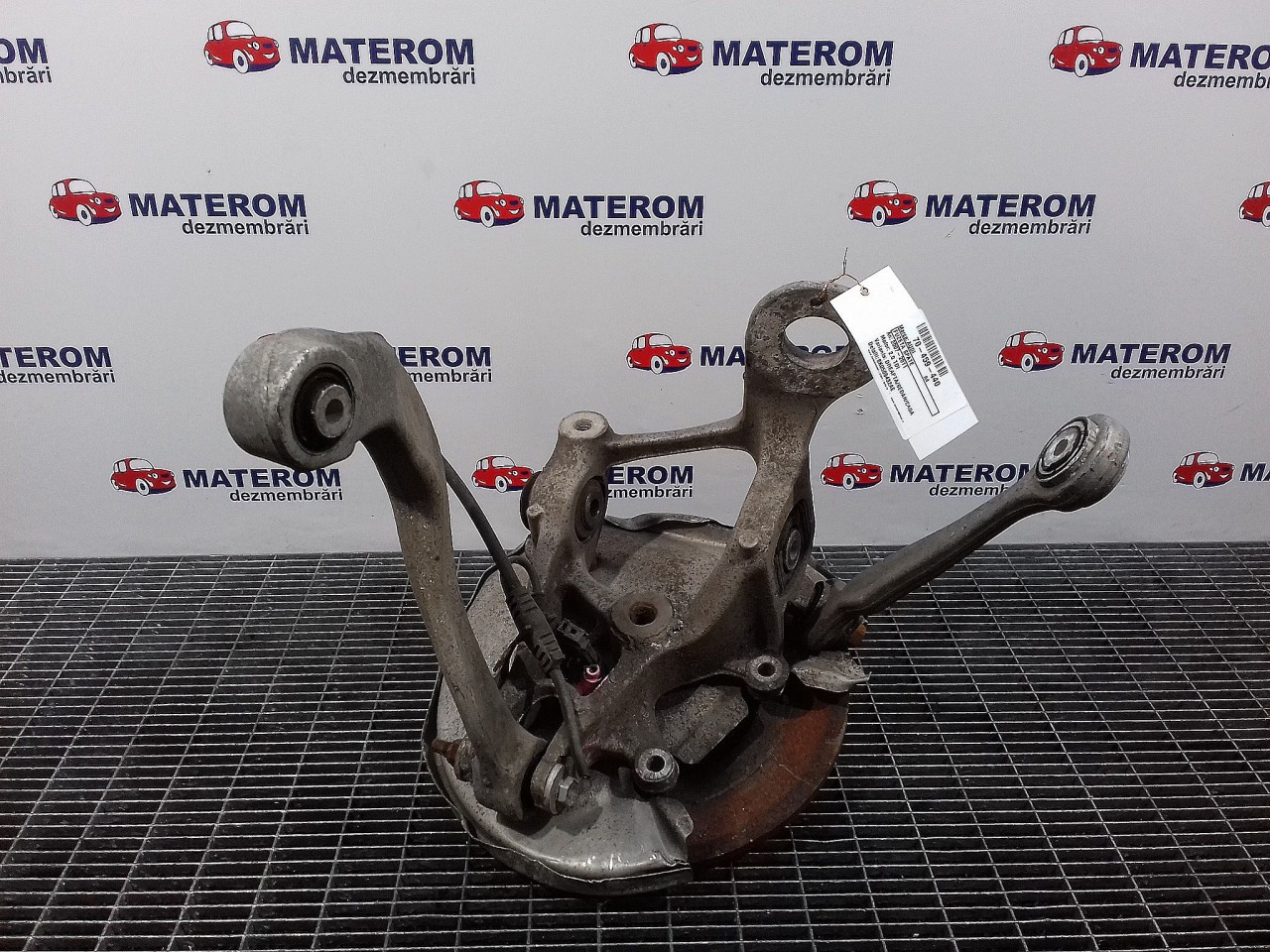 FUZETA SPATE DREAPTA AUDI A4 A4 - - (2007 2011)