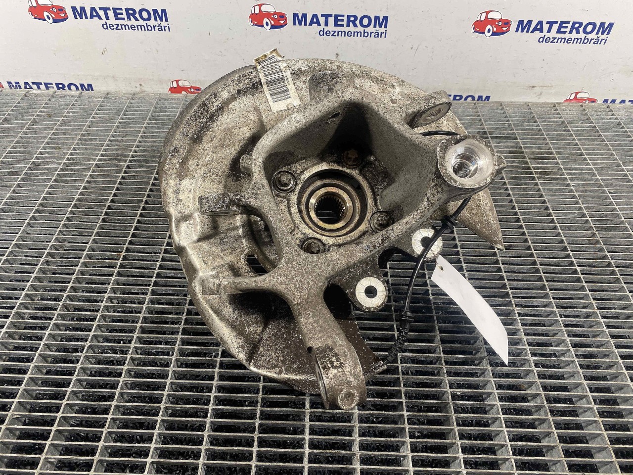 FUZETA SPATE DREAPTA BMW SERIA 5 F 10 SERIA 5 F 10 2.0 D - (2010 2014)