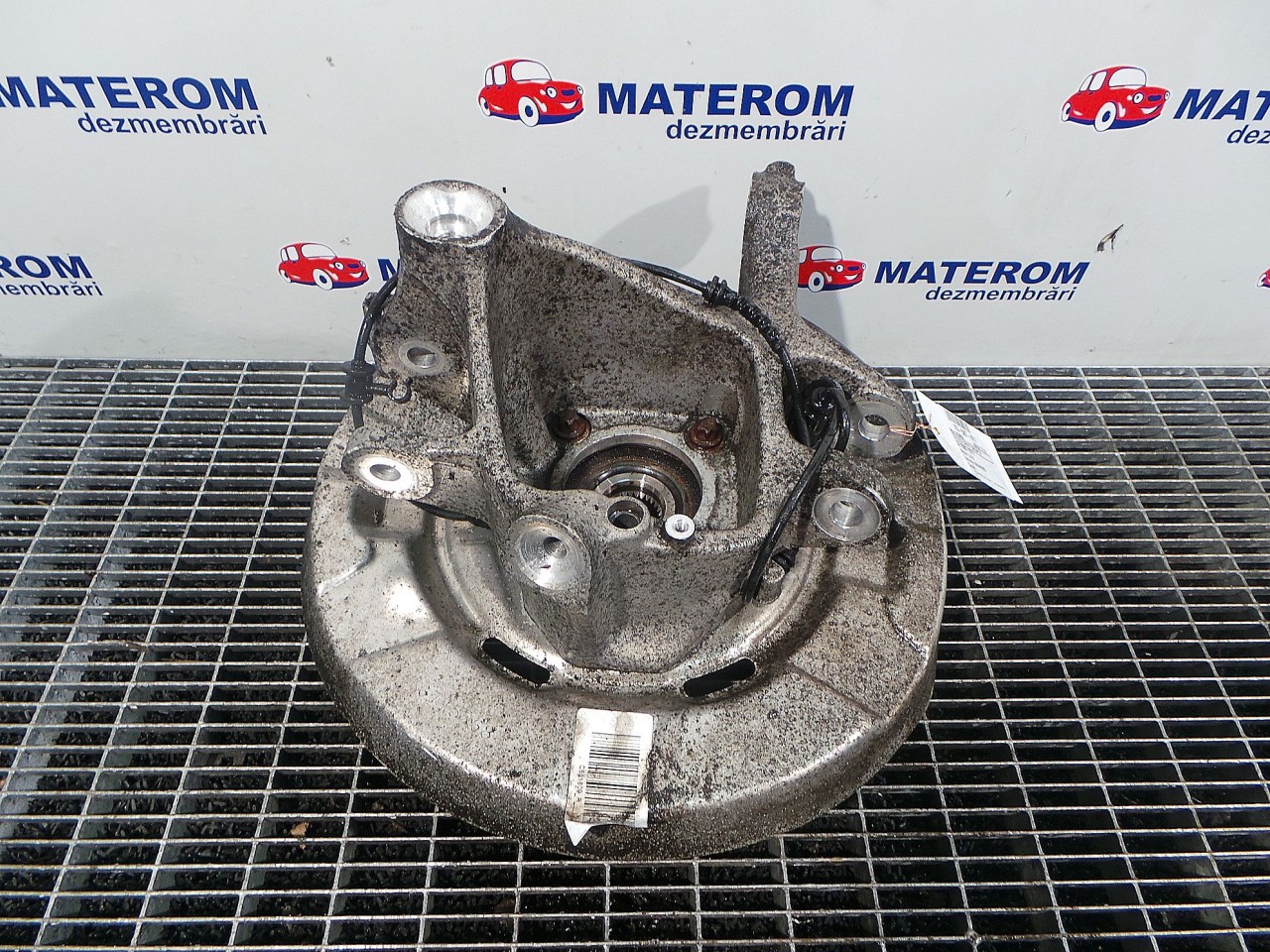 FUZETA SPATE DREAPTA BMW SERIA 7 F 01 SERIA 7 F 01 3.0 D - (2008 2012)