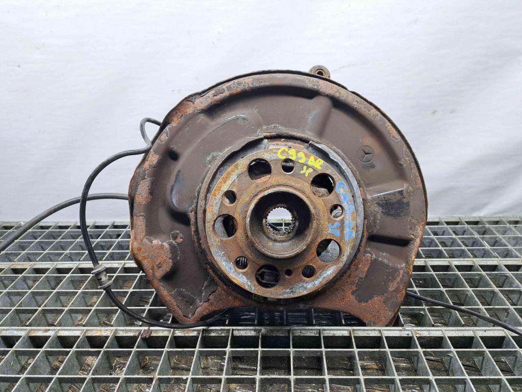 Fuzeta spate dreapta Mercedes Clasa E (W211) [Fabr 2002-2009] OEM 3.0 CDI 642920 3.0 CDI 642920 165KW / 224CP