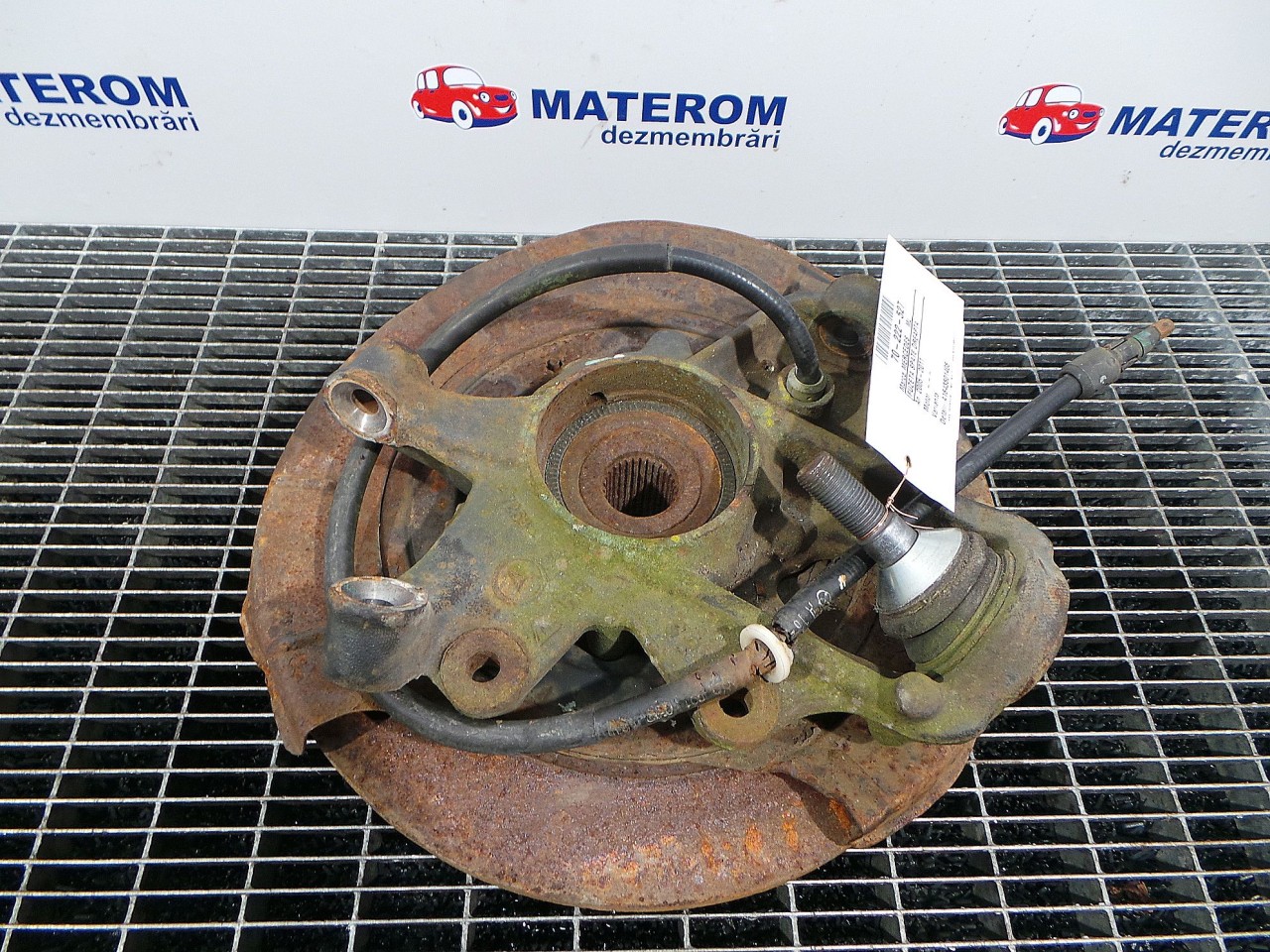 FUZETA SPATE DREAPTA MERCEDES ML ML - - (2005 2011)