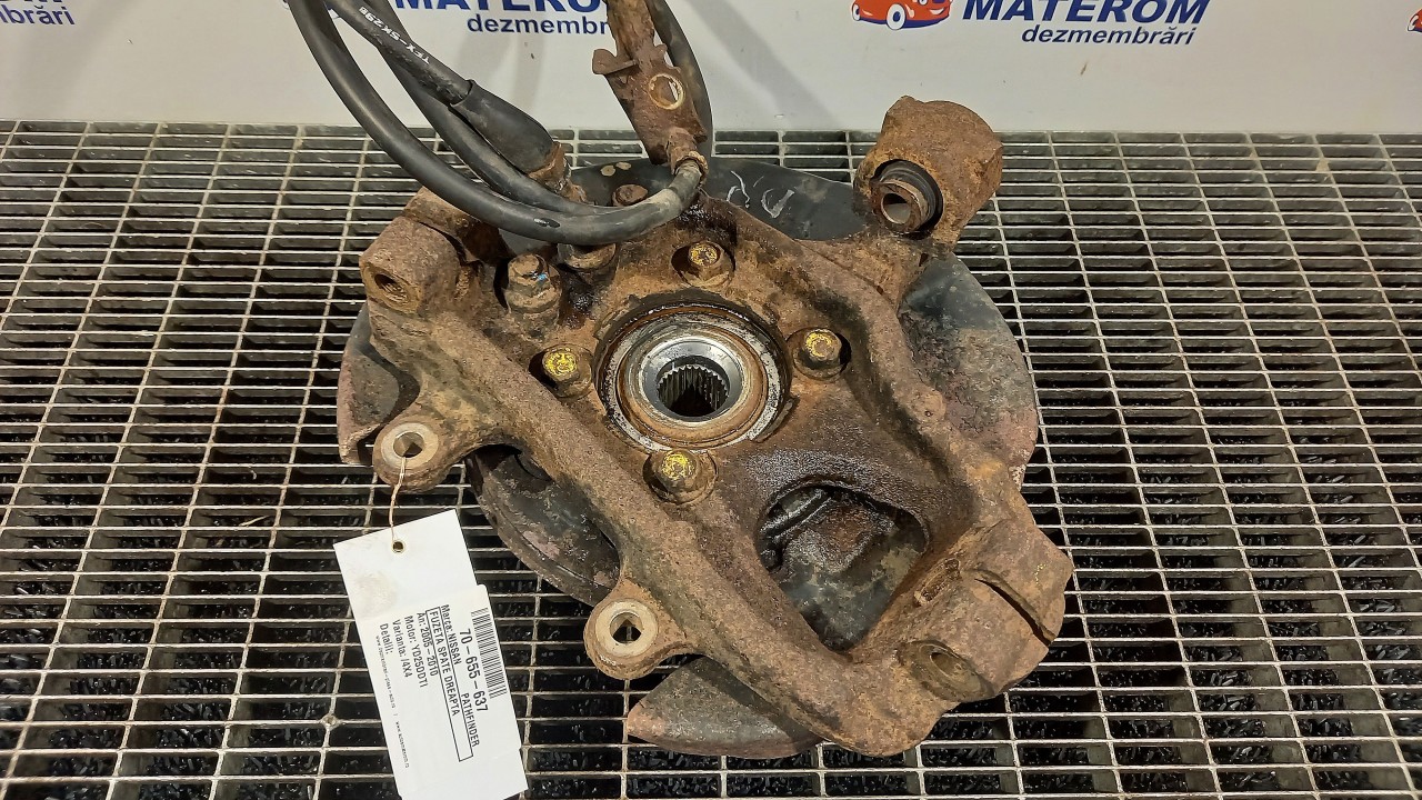FUZETA SPATE DREAPTA NISSAN PATHFINDER YD25DDTI - (2005 2010)
