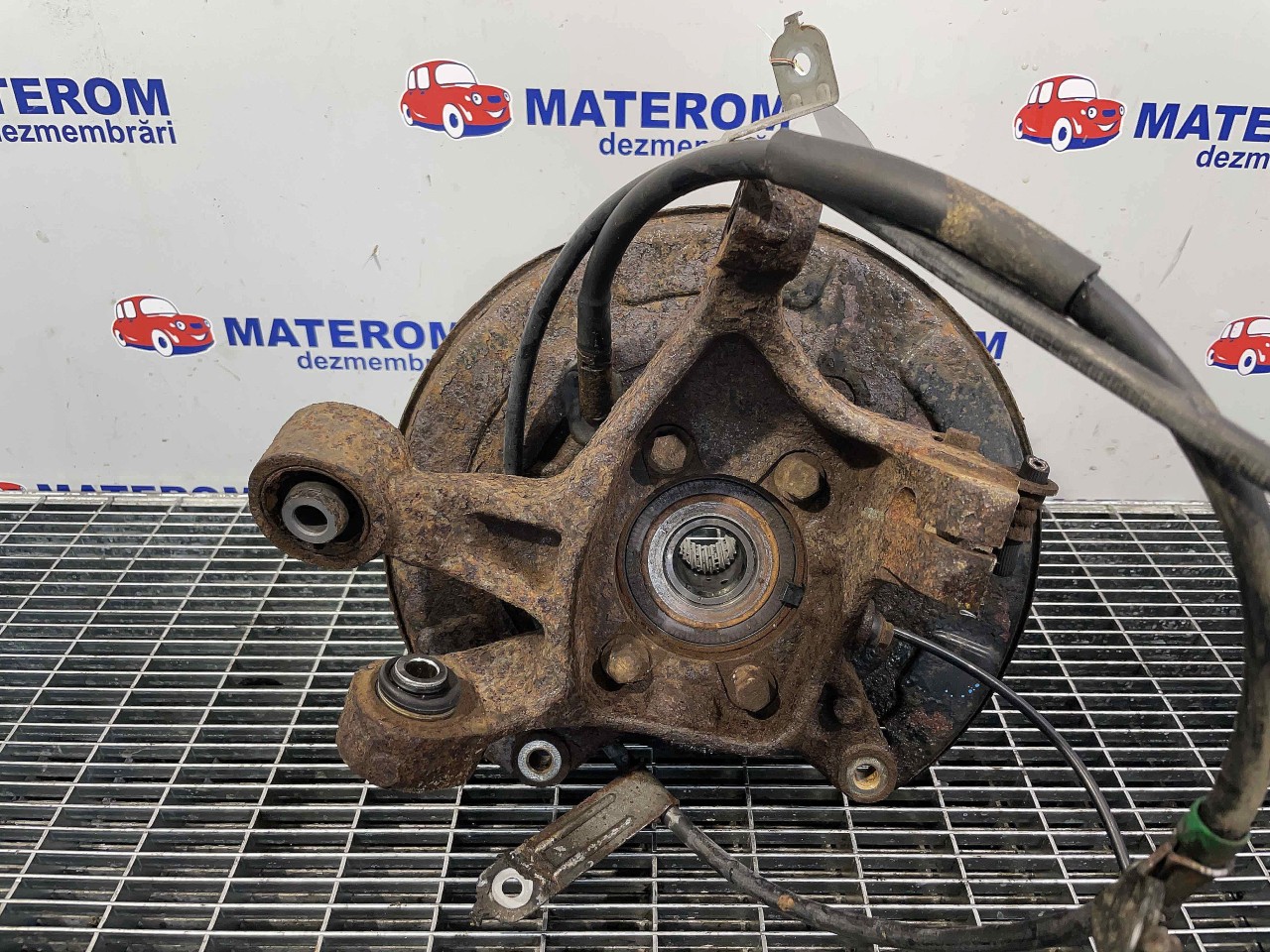 FUZETA SPATE DREAPTA SUBARU FORESTER 2.0 D - (2008 2013)