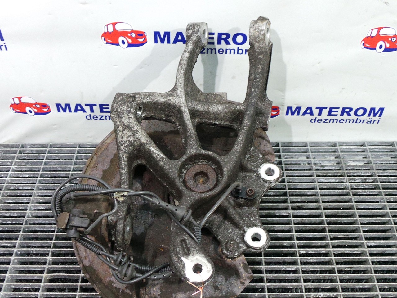 FUZETA SPATE STANGA CITROEN C5 C5 2.0 HDI - (2007 2011)