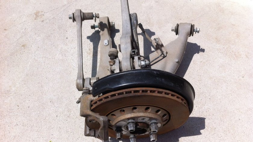 Fuzeta spate stanga / dreapta Audi A8 D3 4E 3.0/ 4.0/ 4.2 TDI, 3.7 V8/ 4.2/ 6.0 FSI W12 2003 - 2010