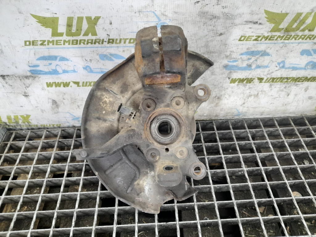 Fuzeta stânga fata 2.0 tdi CBAB Volkswagen VW Tiguan 5N [2007 - 2011] 2.0 tdi CBAB