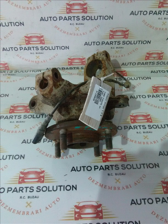 Fuzeta stanga 1.3 B FORD FIESTA an fabr.2004
