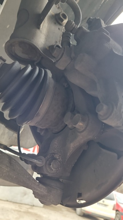 Fuzeta stanga/dreapta Astra J din 2010/2020 motor 1.4 benzina cu turbo cod motor A14Nel sau B14Nel Astra J P10