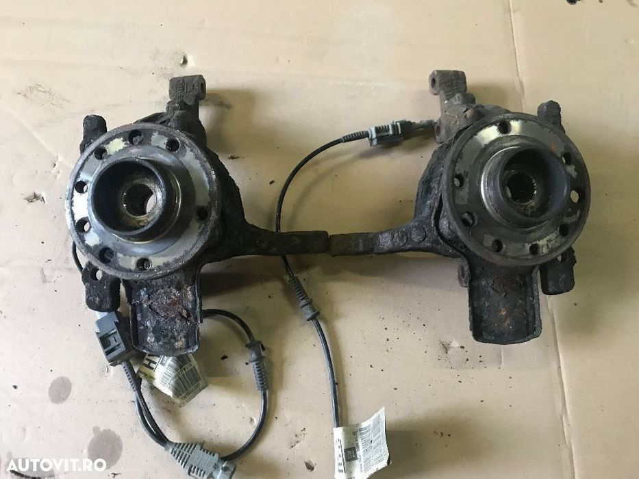 Fuzeta stanga / dreapta Opel Astra H 1.9 CDTI, an 2004-2009