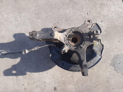 Fuzeta stanga fata 1.3 d suzuki swift 2004-2011