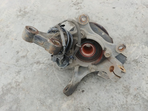Fuzeta stanga fata 1.4 benz g4fa kia ceed 2