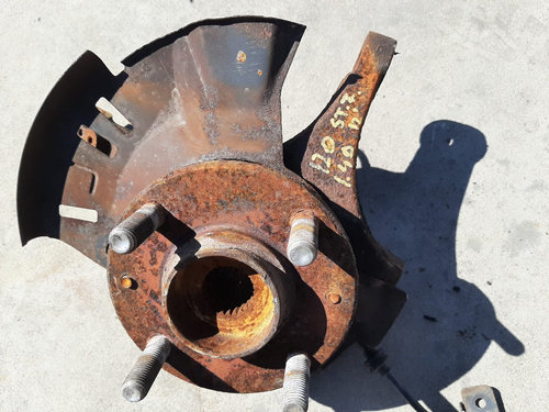 Fuzeta stanga fata 1.4 d hyundai i20 2012