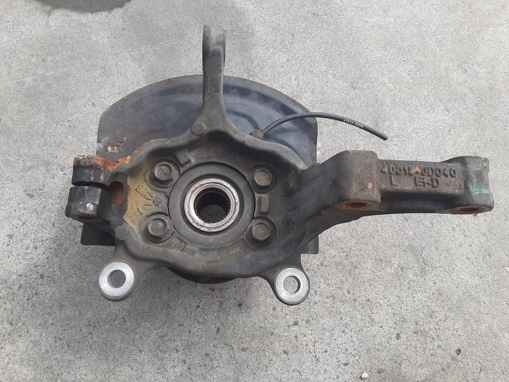 Fuzeta stanga fata 1.6 b hr16 nissan qashqai j10 40015-jd040