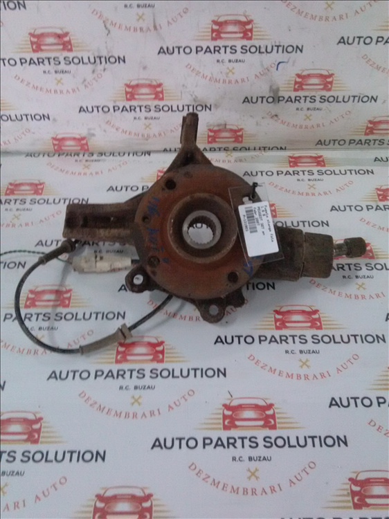 Fuzeta stanga fata 1.6 B PEUGEOT 307 an fabr.2007