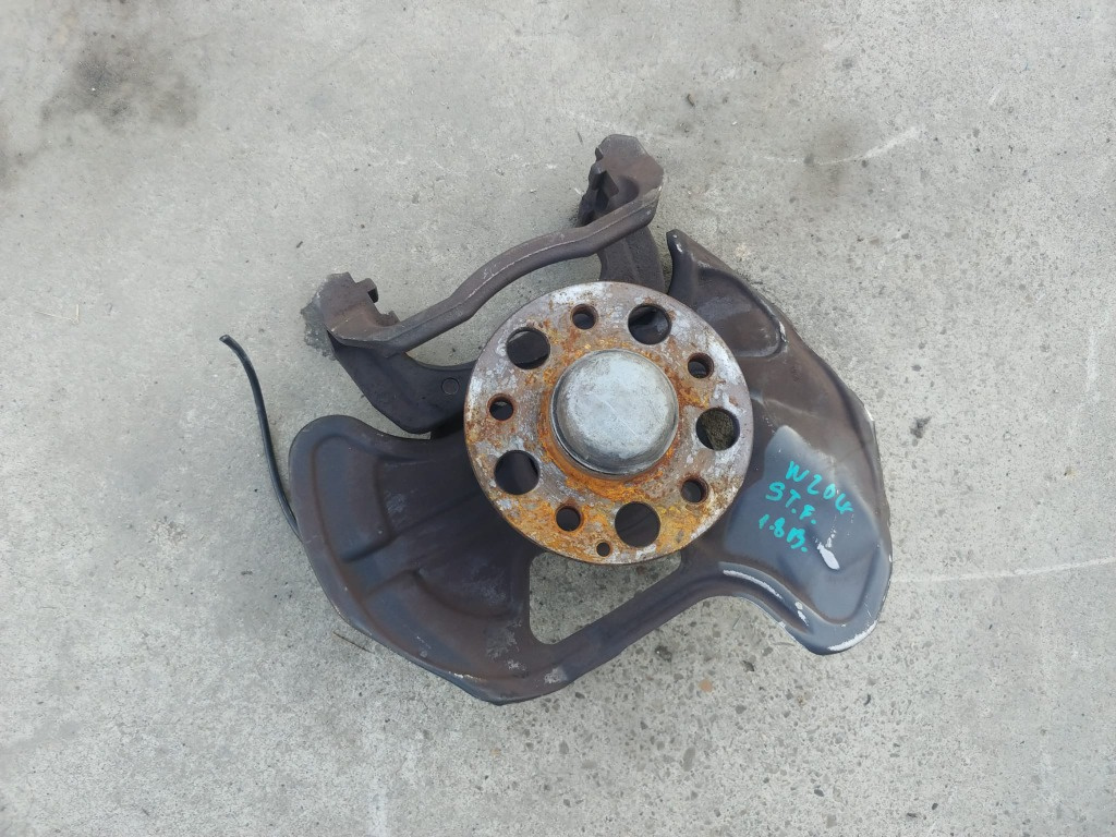 Fuzeta stanga fata 1.8b mercedes c-class w204 20401