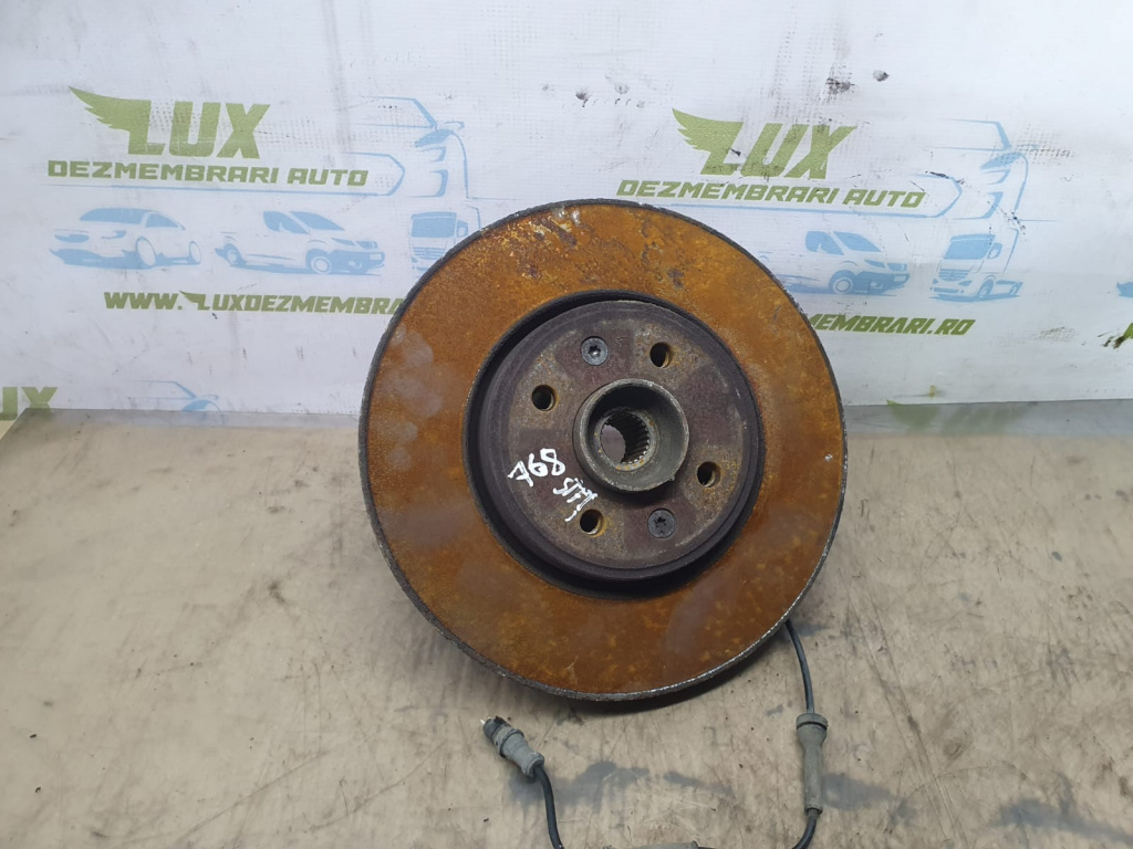 Fuzeta stanga fata 1.9 dci F9Q800 Renault Megane 2 [2002 - 2006] 1.9 dci F9Q800