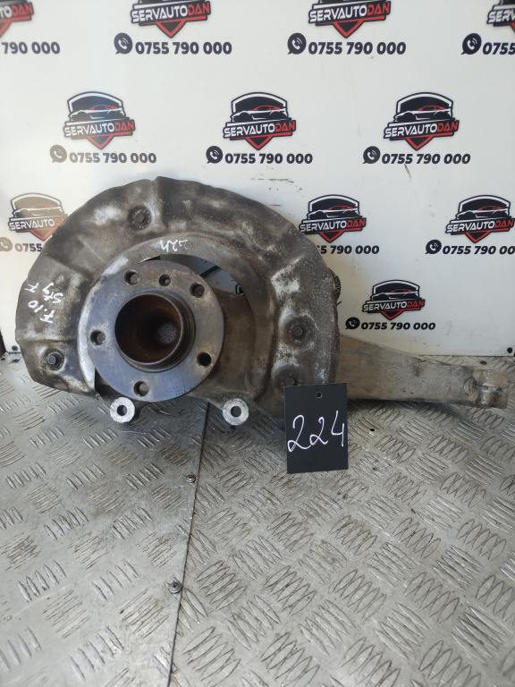 Fuzeta stanga fata BMW Seria 5 (2010-2017) [F10] 2.0 Motorina 2011, FĂRĂ COD