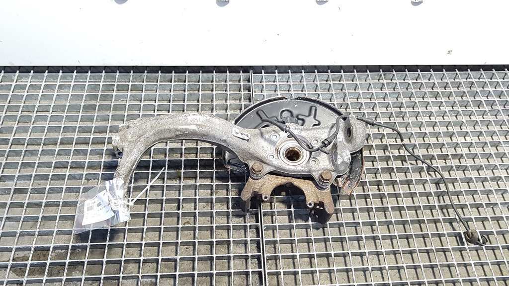 Fuzeta stanga fata cu abs, Audi A4 (8EC, B7) 2.0 tdi (id:400932)