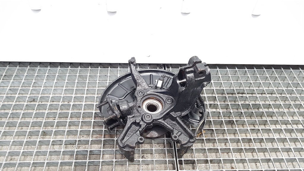 Fuzeta stanga fata cu abs, Skoda Octavia 2 Combi (1Z5) 1.6 tdi (id:366890)