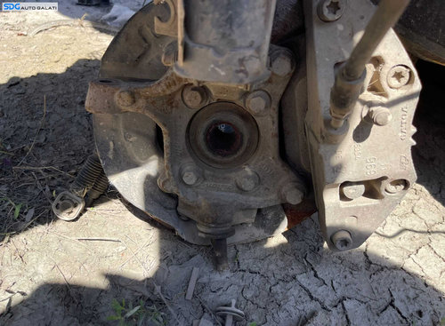 Fuzeta Stanga Fata cu Rulment si Senzor ABS Volvo XC90 2.4 D 2002 - 2014 [C6655]
