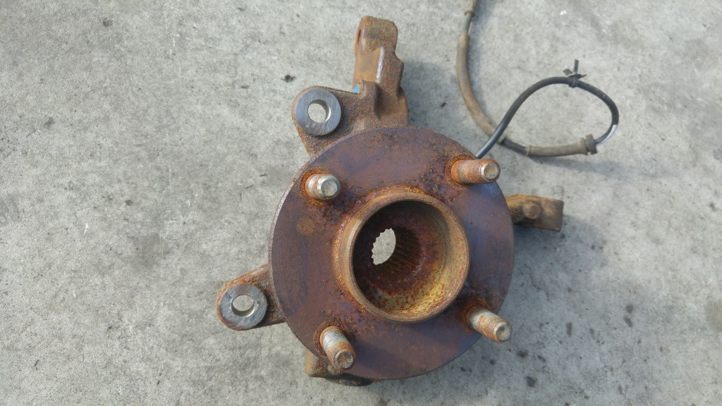 Fuzeta stanga fata ford fiesta 6 1.4 tdci