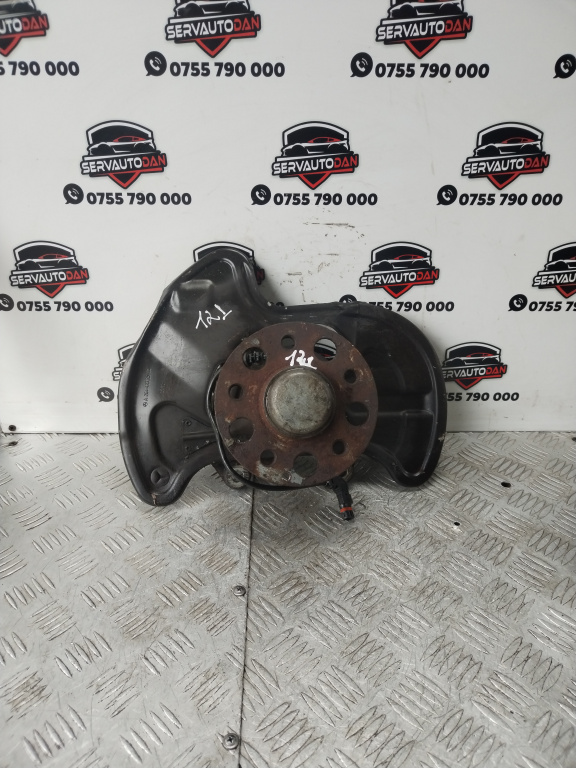 Fuzeta stanga fata Mercedes-Benz C-Class (2014->) [W205] 2.2 Motorina 2014, A2044202544