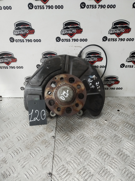 Fuzeta stanga fata Mercedes-Benz E-Class (2009->) [W212] 2.2 Motorina 2014, A2124201144