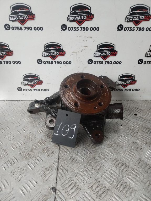 Fuzeta stanga fata Mercedes-Benz V-Class (2014->) [W447] 2.2 Motorina 2017, A4473320501