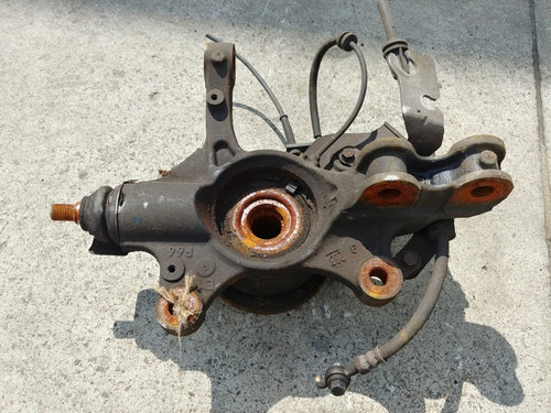 Fuzeta stanga fata opel zafira e life opel vivaro c 98136419