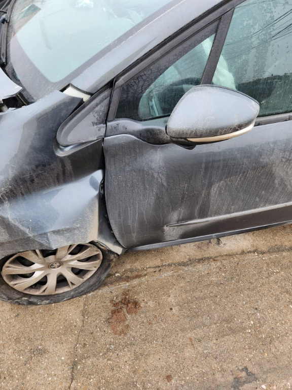 Fuzeta Stanga Fata Peugeot 208 Coupe 2016 1.2 HMZ 5+1