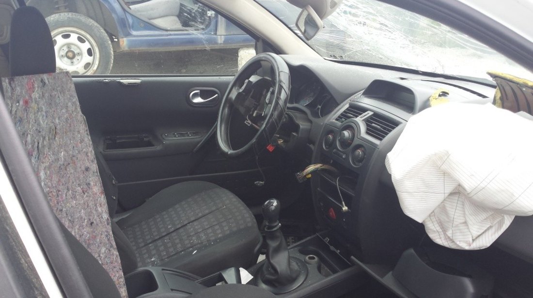 Fuzeta stanga fata Renault Megane 2006 Break / Combi 1.5 DCi