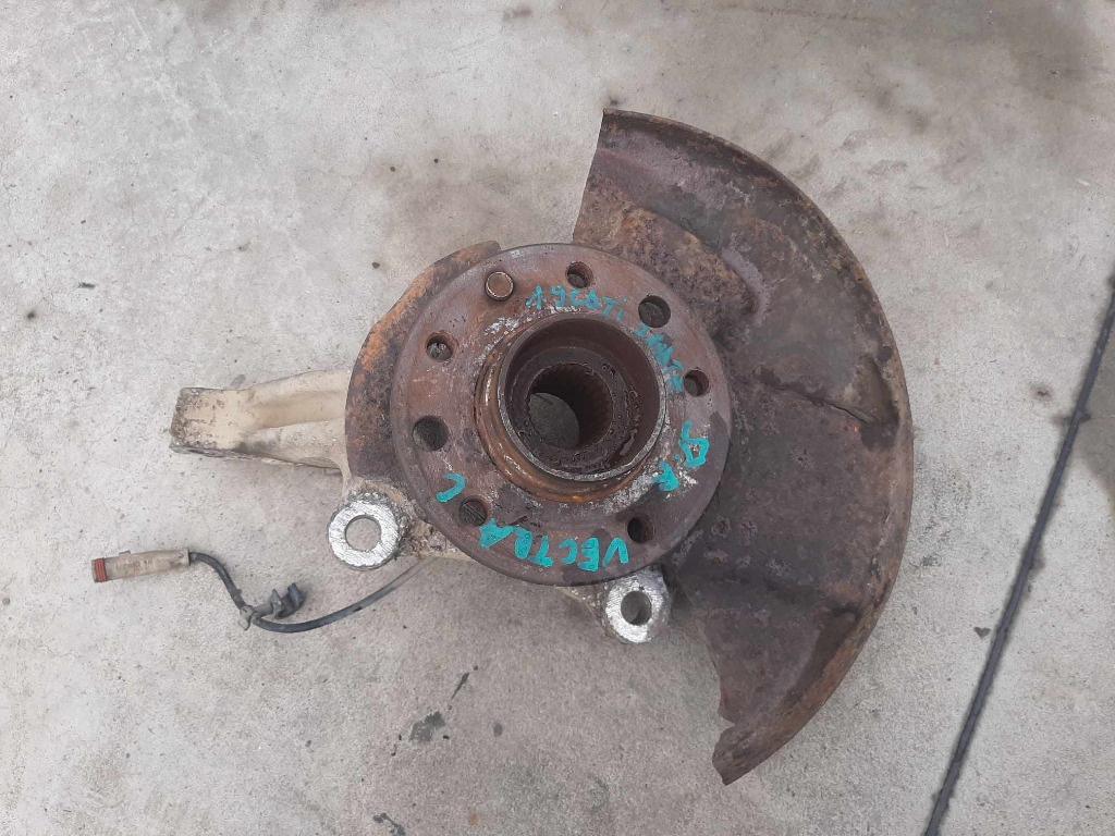 Fuzeta stanga fata vectra c 1.9 cdti z19dth
