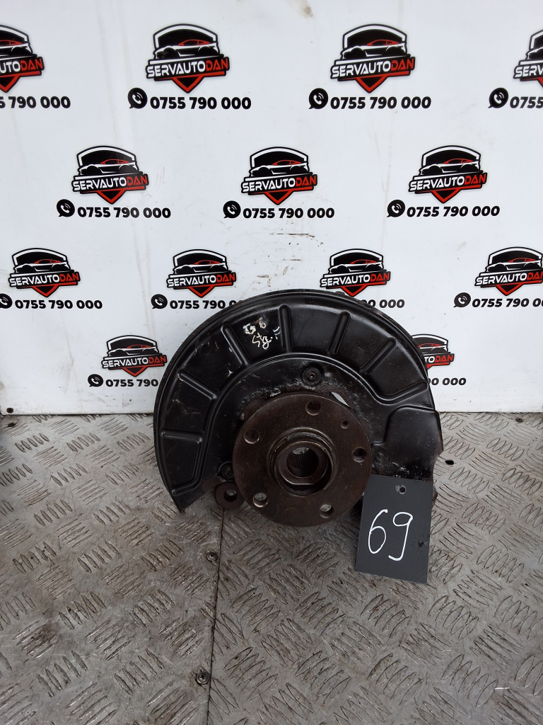 Fuzeta stanga fata Volkswagen Golf 6 (2008-2013) 2.0 Motorina 2011